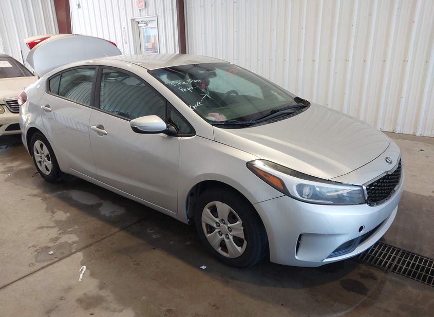 2017 Kia Forte 2.0L photo