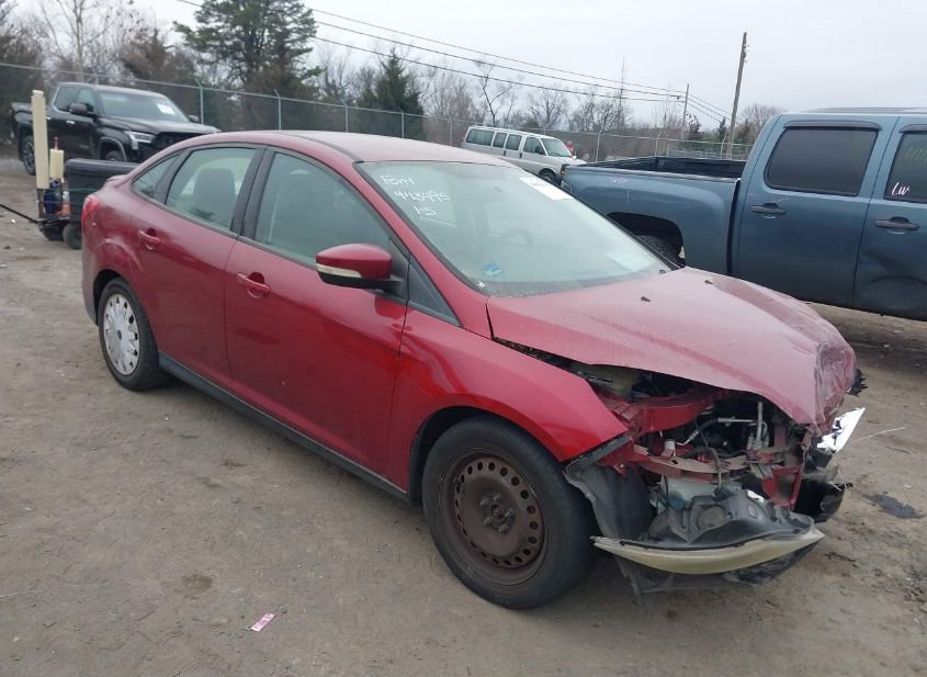 2014 FORD FOCUS SE photo