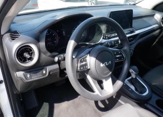 2022 KIA FORTE(VIN: 3KPF24ADXNE456048