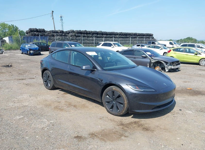 2024 Tesla Model 3 EL (VIN: 5YJ3E1EA6RF740396)
