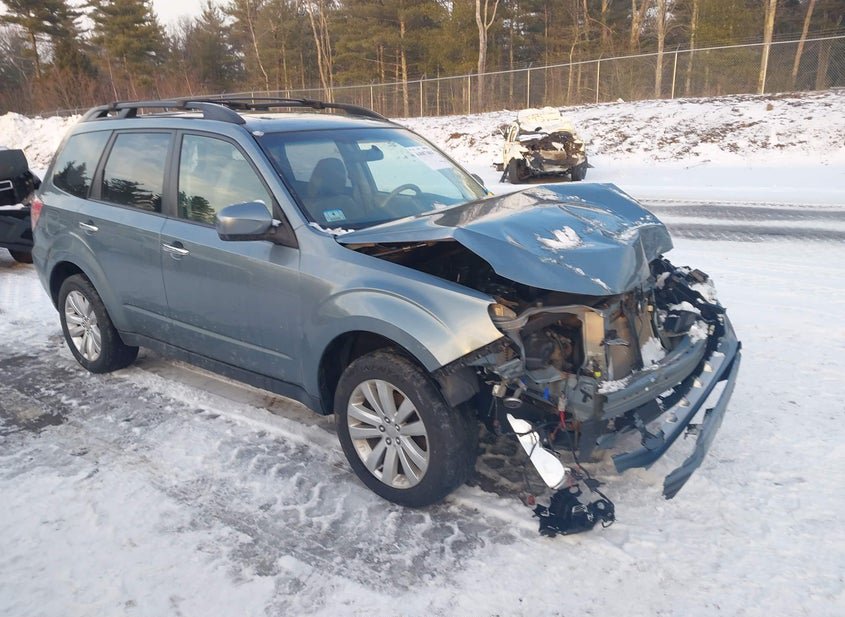 2013 SUBARU FORESTER 2.5X LIMITED photo