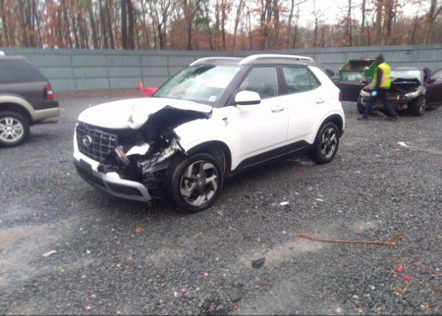 2021 HYUNDAI VENUE(VIN: KMHRC8A38MU083631