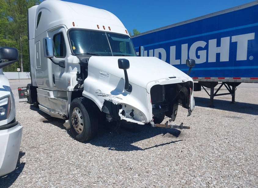 2016 Freightliner Cascadia 125 photo