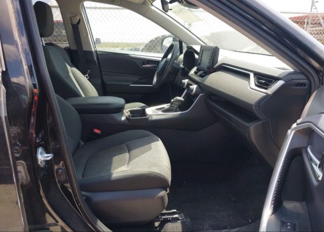 2021 TOYOTA RAV4(VIN: 2T3W1RFV9MC121031