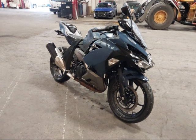 2022 KAWASAKI EX400 (VIN: JKAEXKG1XNDAH6183)