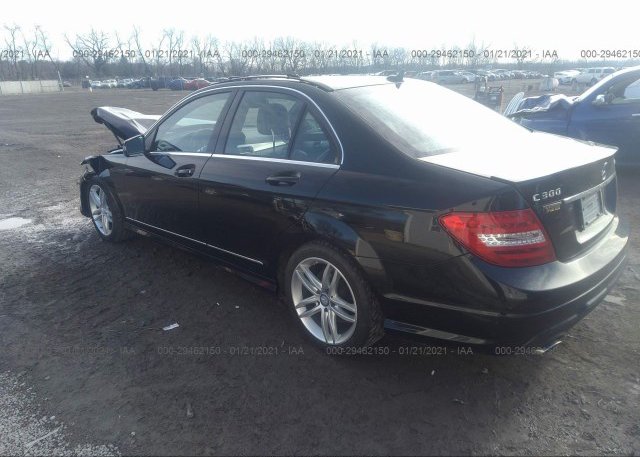 купить 2014 MERCEDES-BENZ C-CLASS WDDGF8AB8ER303273