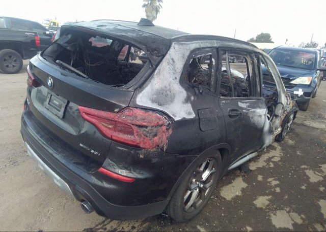 2021 BMW X3(VIN: 5UXTY3C08M9E30297