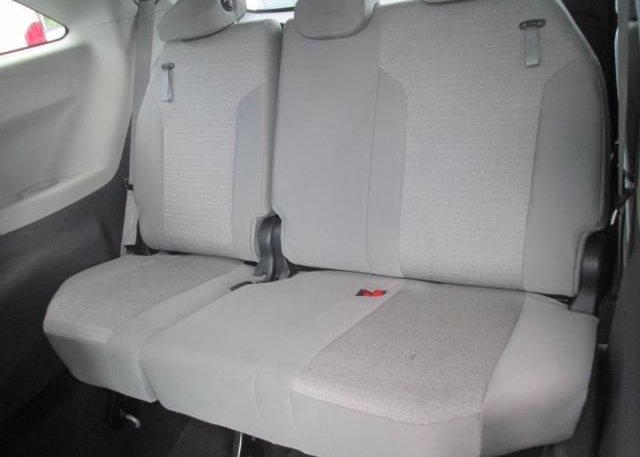 2021 TOYOTA SIENNA(VIN: 5TDKRKEC4MS046639