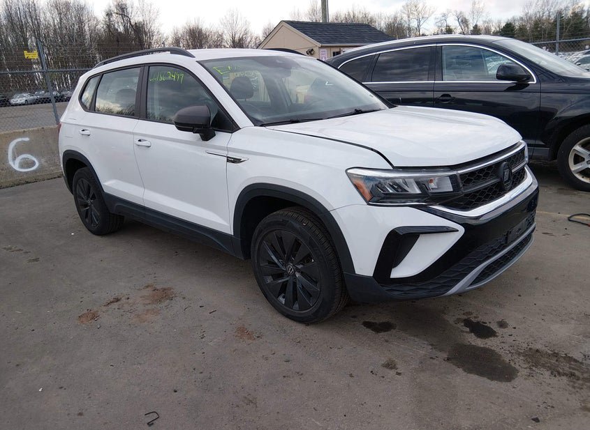 2023 Volkswagen Taos 1.5L photo