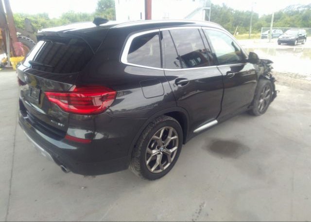 2021 BMW X3(VIN: 5UXTY5C01M9D71721