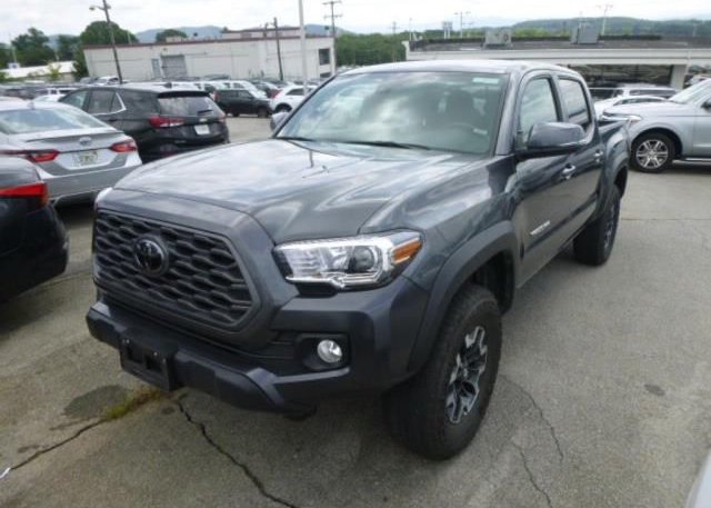2022 TOYOTA TACOMA 4WD (VIN: 3TMCZ5AN3NM476533)