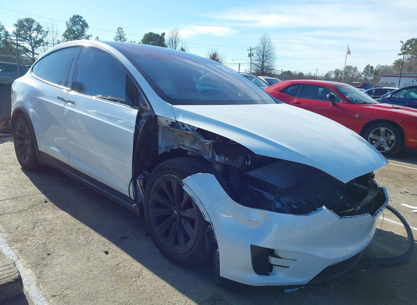 2019 TESLA MODEL X 100D/75D/LONG RANGE photo