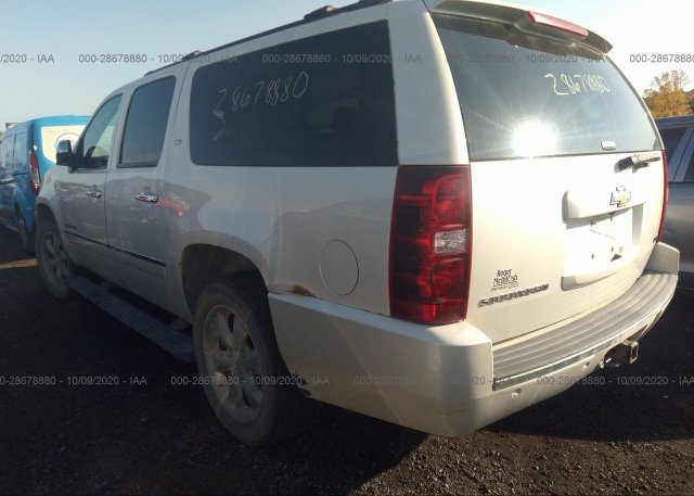 купить 2010 CHEVROLET SUBURBAN 1GNUKKE35AR173513