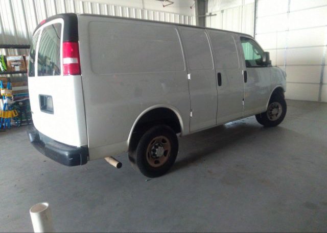 2019 CHEVROLET EXPRESS CARGO VAN VIN: 1GCWGAFP7K1369631