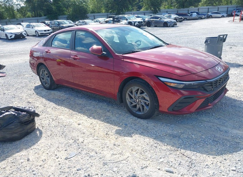 2024 Hyundai Elantra 2.0L (VIN: KMHLM4DG0RU802100)