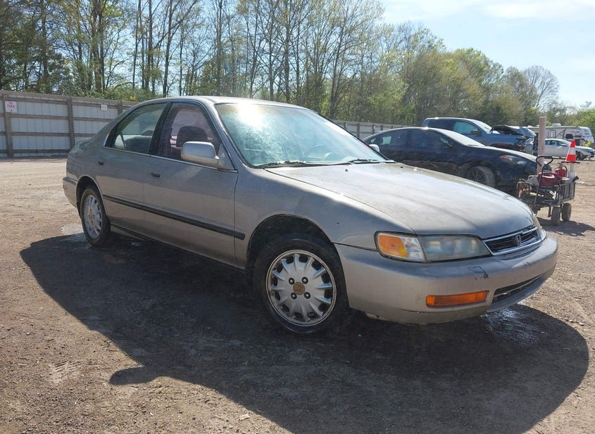 1997 HONDA ACCORD LX photo