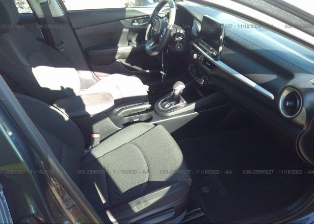 пригнать из сша 2019 KIA FORTE 3KPF24AD3KE004650