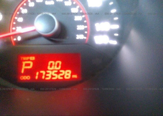 5XYKT3A10BG173071 2011 KIA SORENTO
