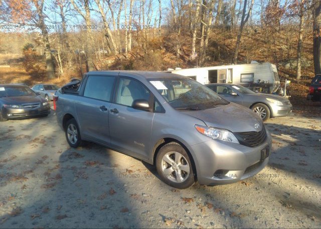 5TDZZ3DC1HS856158 2017 TOYOTA SIENNA