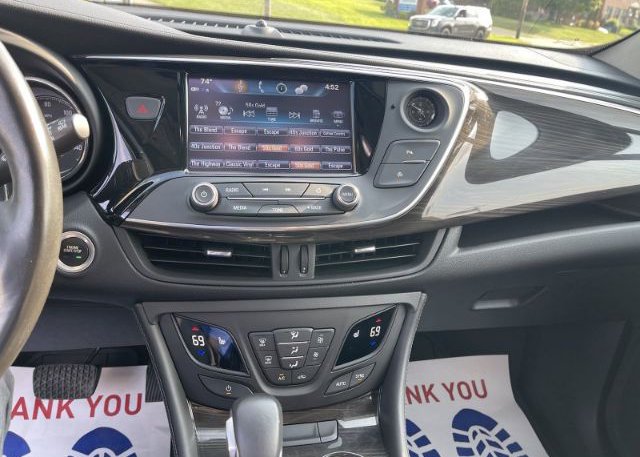 2019 BUICK ENVISION VIN: LRBFX2SA4KD091288