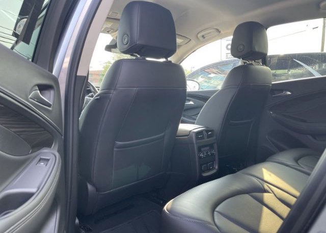 2019 BUICK ENVISION VIN: LRBFX2SA4KD091288