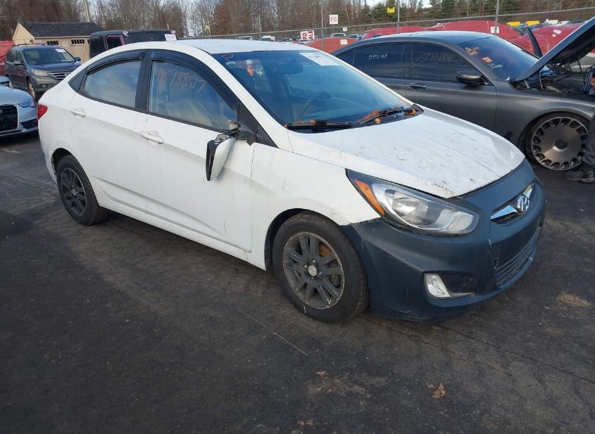 2014 HYUNDAI ACCENT GLS photo