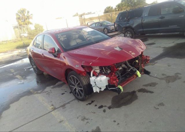 2021 TOYOTA CAMRY (VIN: 4T1G11AK3MU455100)