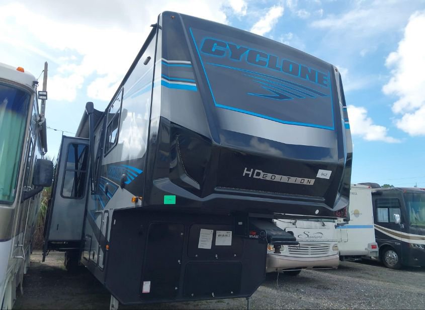 Salvage Rvs for Sale in Online Auctions at Salvagebid