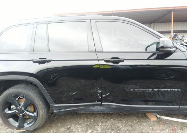 2022 JEEP GRAND CHEROKEE(VIN: 1C4RJHAG3N8615682