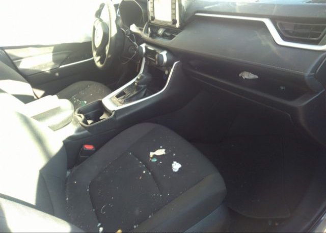2021 TOYOTA RAV4(VIN: 2T3G1RFV0MC163883