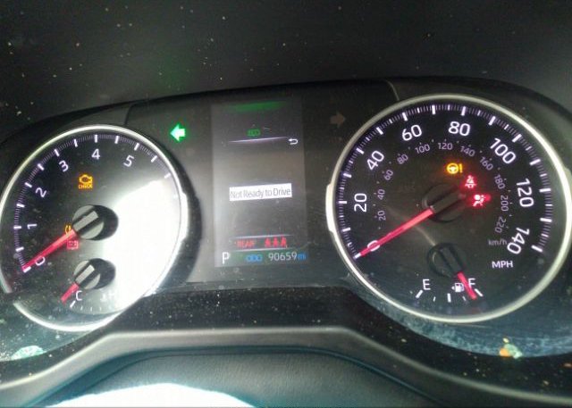 2021 TOYOTA RAV4(VIN: 2T3G1RFV0MC163883