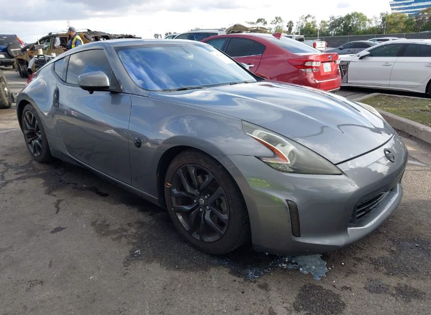 2019 NISSAN 370Z photo