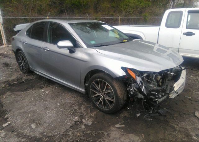 2021 TOYOTA CAMRY (VIN: 4T1G11BKXMU026518)