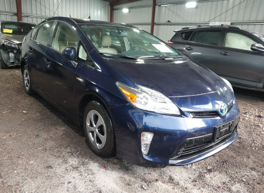 2015 TOYOTA PRIUS FOUR photo