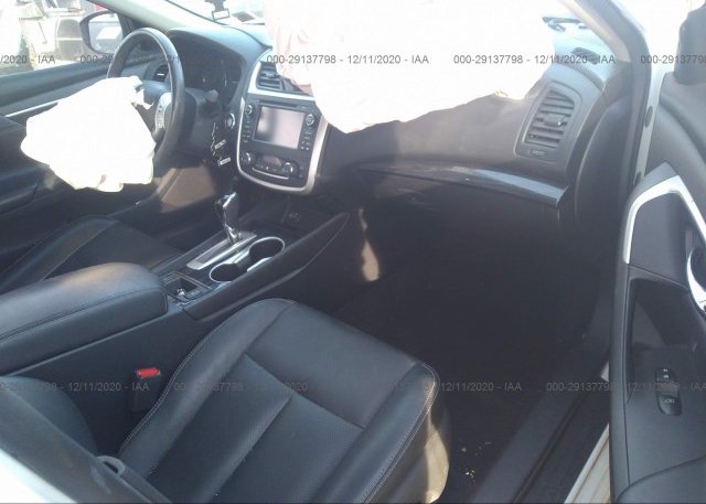 пригнать из сша 2017 NISSAN ALTIMA 1N4AL3APXHC130456