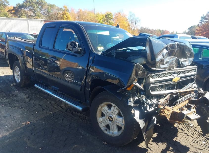 2013 CHEVROLET SILVERADO 1500 LT photo