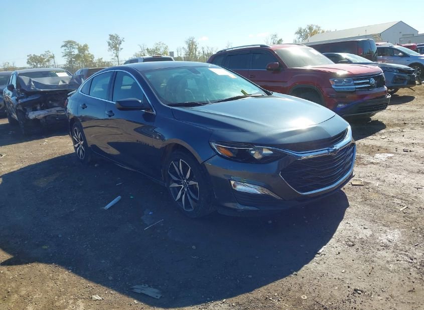 2020 CHEVROLET MALIBU FWD RS photo