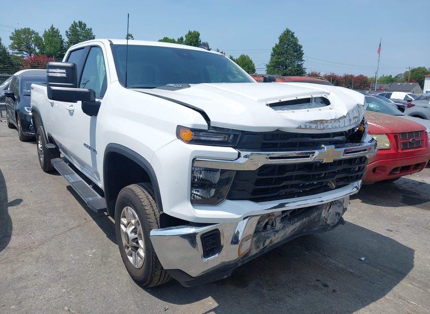 2026 Chevrolet Silverado 2500 Hd 6.6L V-8 DI, VVT, (VIN: 2GC1KNE70T1140141)
