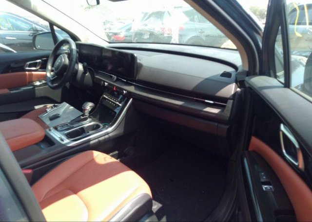 2023 KIA CARNIVAL(VIN: KNDNE5H30P6222564