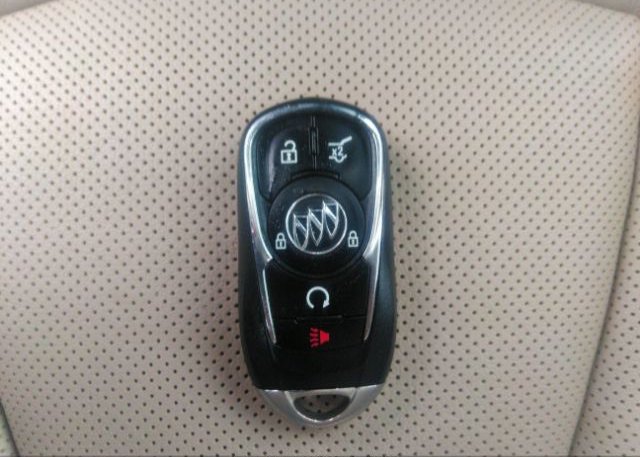 2019 BUICK ENVISION VIN: LRBFXCSA9KD026488