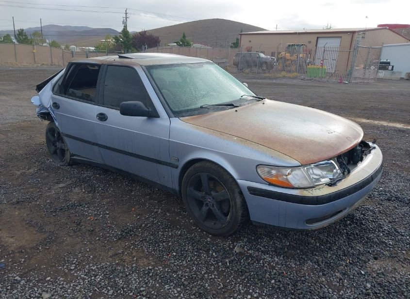 1999 SAAB 9-3 SE photo