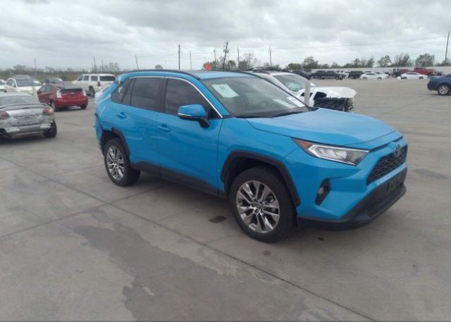 2021 TOYOTA RAV4 (VIN: 2T3C1RFV8MW137237)