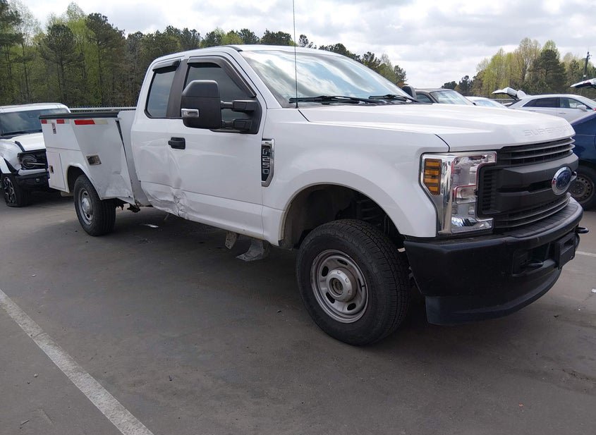 2018 Ford F-250 6.2L photo