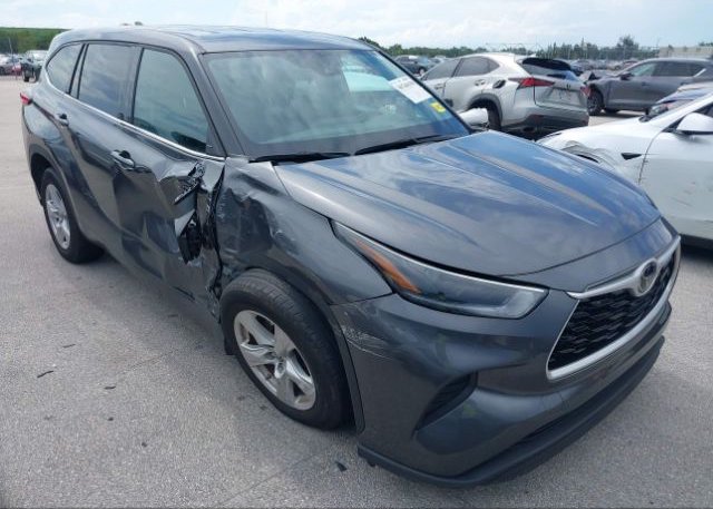 2021 TOYOTA HIGHLANDER (VIN: 5TDCZRAH7MS538192)