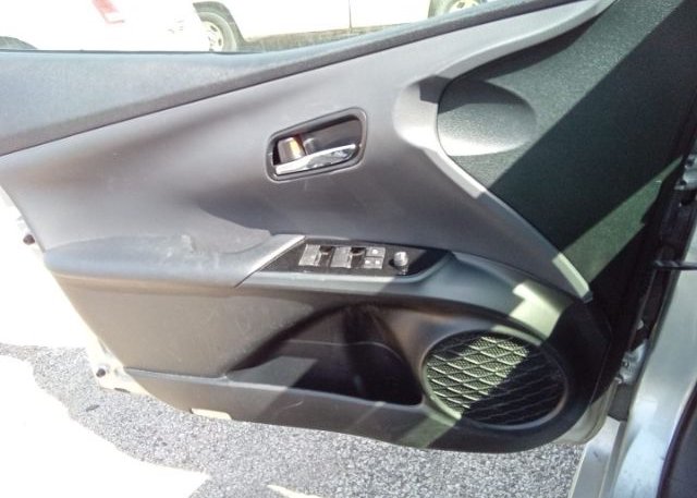 2021 TOYOTA PRIUS (VIN: JTDKAMFU8M3142124)