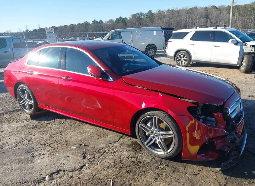 2019 Mercedes-Benz E 300 2.0L photo