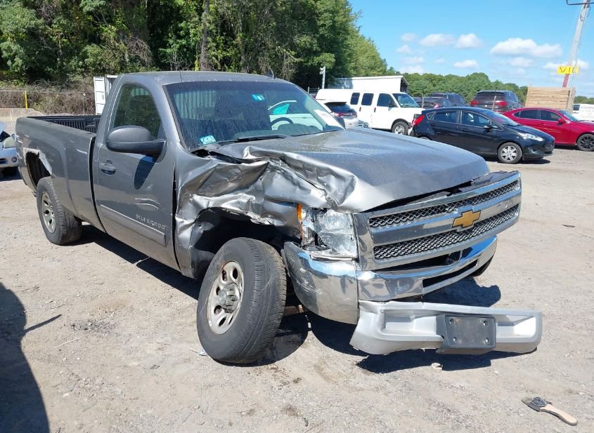 2013 CHEVROLET SILVERADO 1500 LT photo