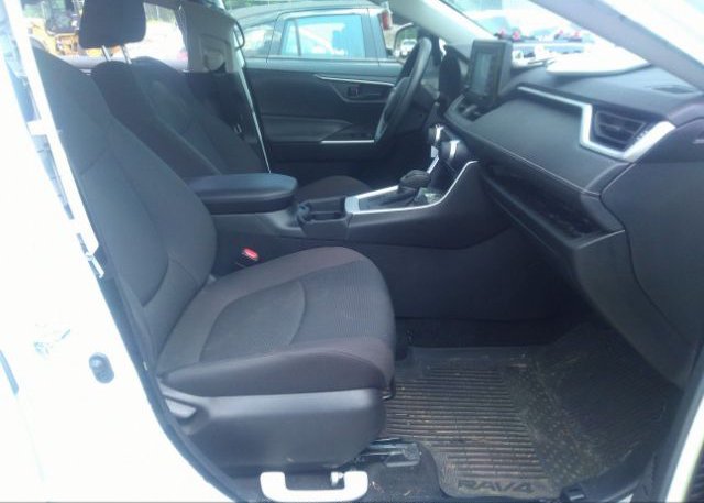 2021 TOYOTA RAV4(VIN: 2T3G1RFV2MC237918