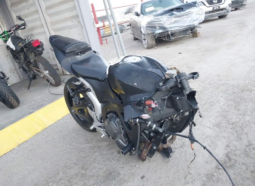 2007 HONDA CBR600 RR photo