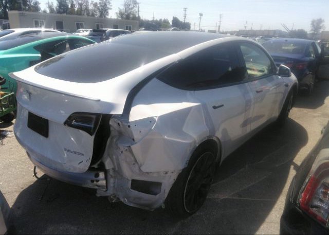 2022 TESLA MODEL Y(VIN: 7SAYGDEF2NF403797